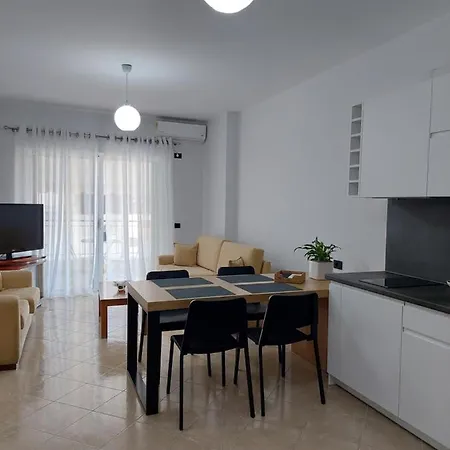 Teuta * Sarandë